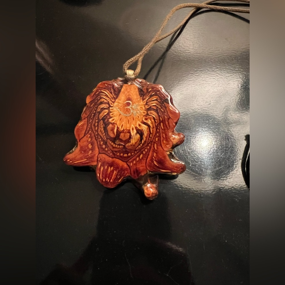 Third eye pinecone necklace - Picture 2 of 2